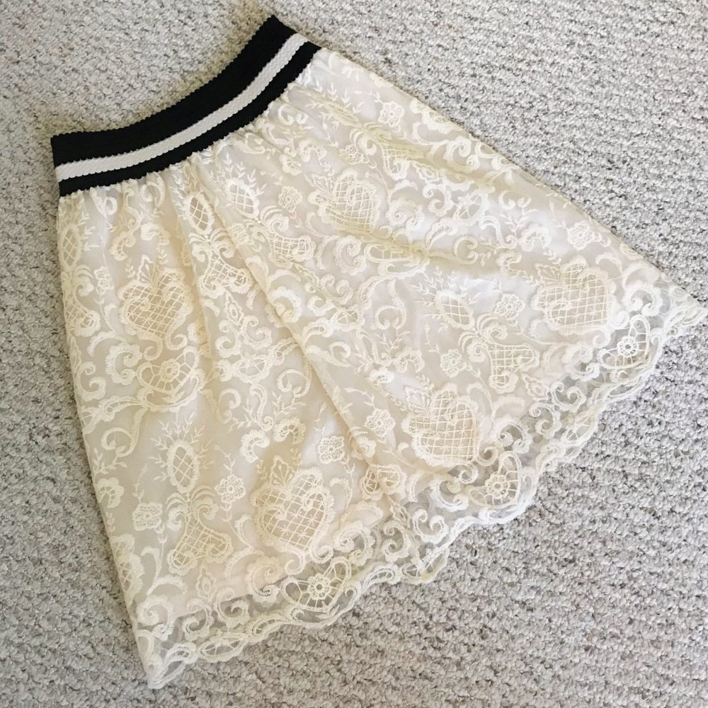 Jealous Tomato Cream Lace Mid-Length Skirt - Picture 3 of 4